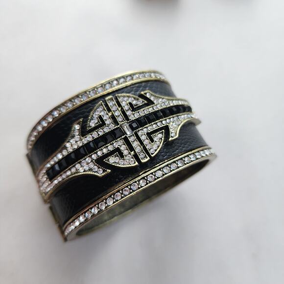 HEIDI DAUS Art Deco Black Leather Swarovski Crystal Cuff Bangle Bracelet Big - Picture 3 of 10